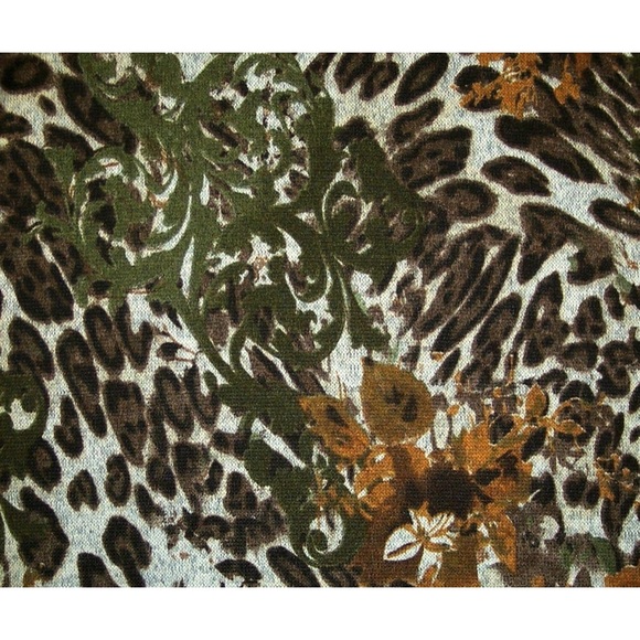 NEW Yummy Plus 5X Cowl Neck Hi-Lo Top - Picture 8 of 10